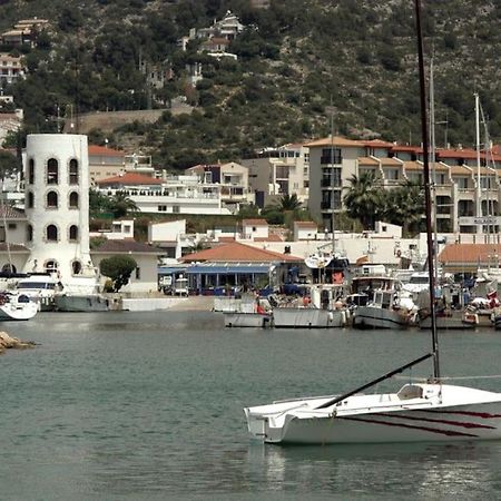 Marina Beach Aiguadolc Sitges Ngoại thất bức ảnh